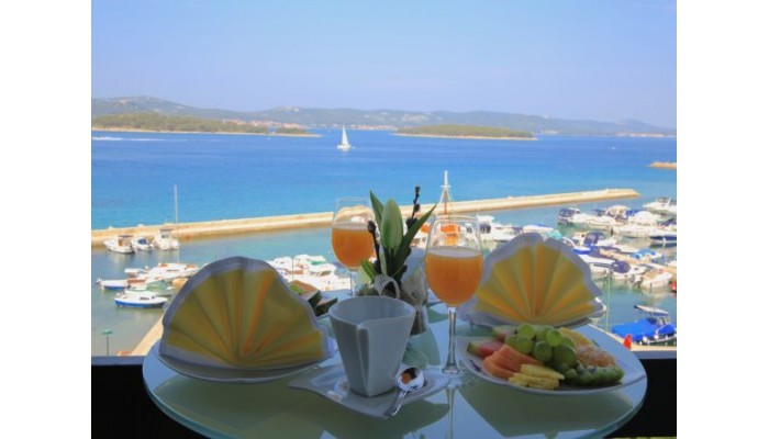 Hotel Ilirija -biograd Na Moru poza 3