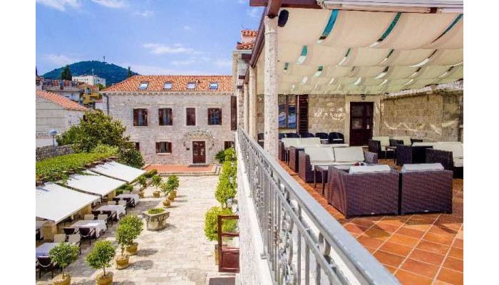 Hotel Kazbek poza 0