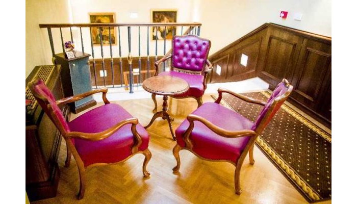 Hotel Kazbek poza 7