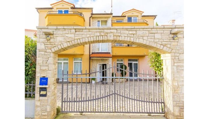 Catalina Apartments poza 7