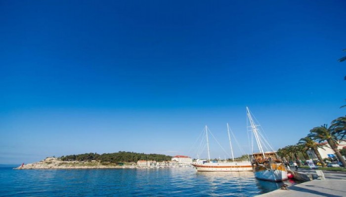 Hotel Biokovo poza 33