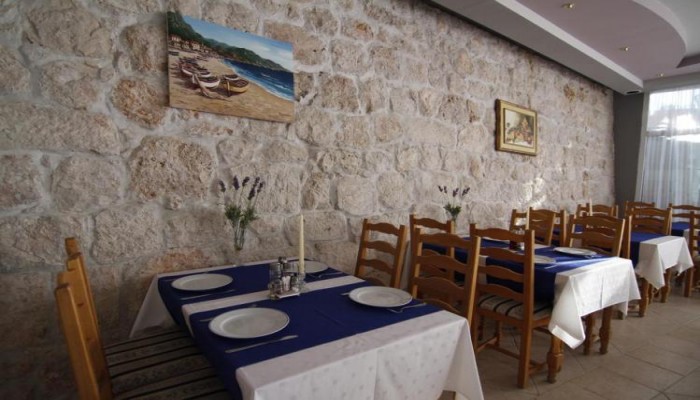 Hotel Plaza Drasnice poza 16