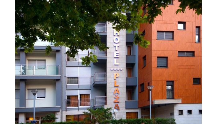 Hotel Plaza poza 0