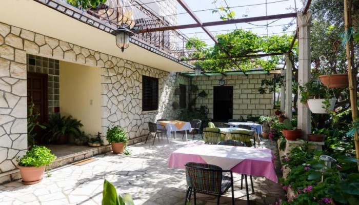 Hotel Guesthouse Moretic poza 2