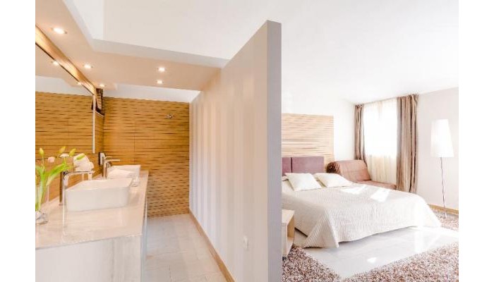 Villa Bb Podstrana poza 2