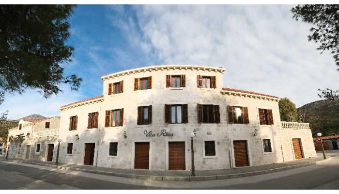 Villa Almadria poza 0