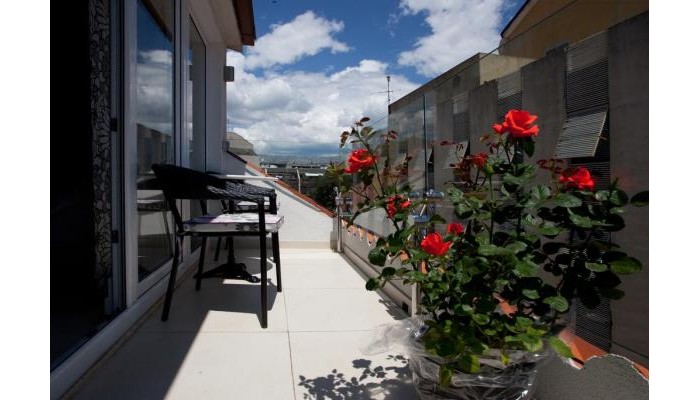 Apartments Tin poza 11