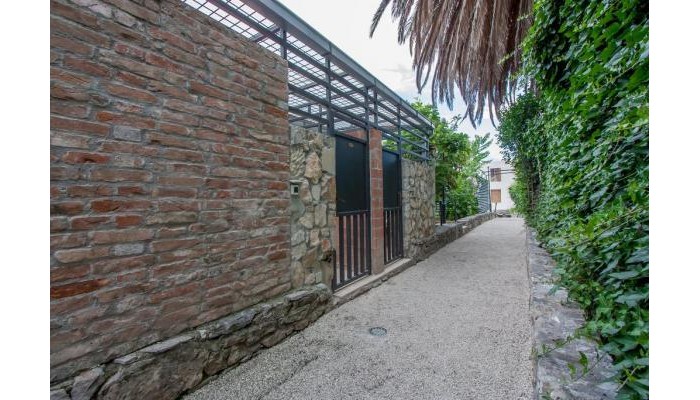 Garden Apartment Hotel poza 6