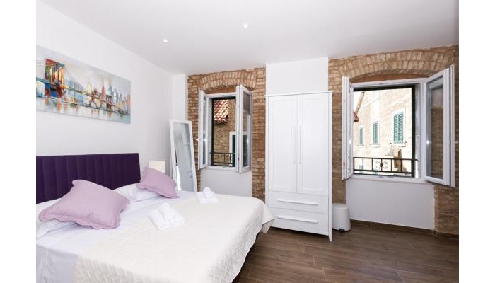 Peruzovic Rooms & Apartments poza 10