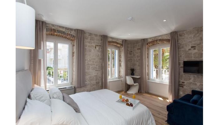 Bifora Heritage Hotel poza 1