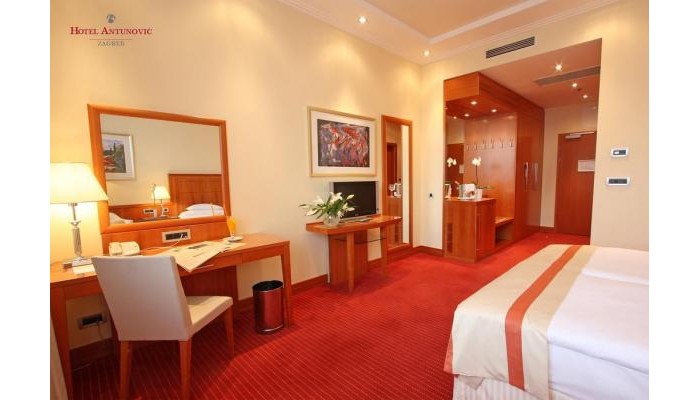 Antunovic Hotel poza 6