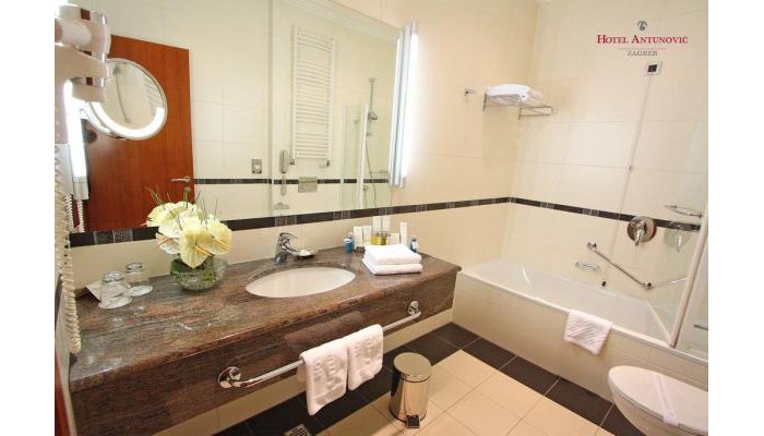 Antunovic Hotel poza 9