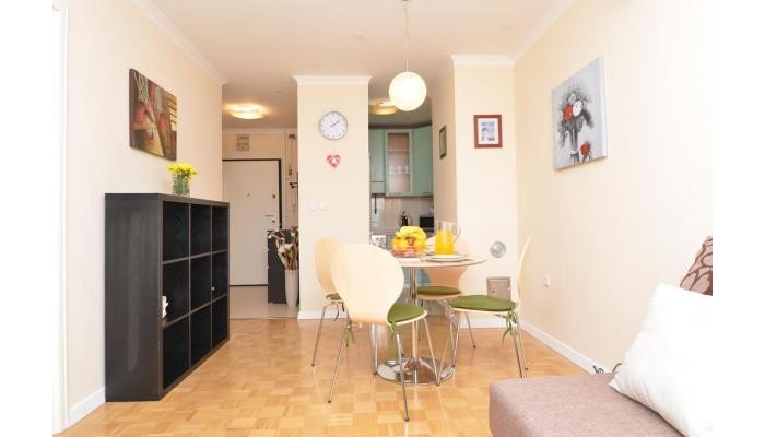 Apartment Flores poza 1