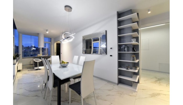 Apartment Luxury 4u poza 11