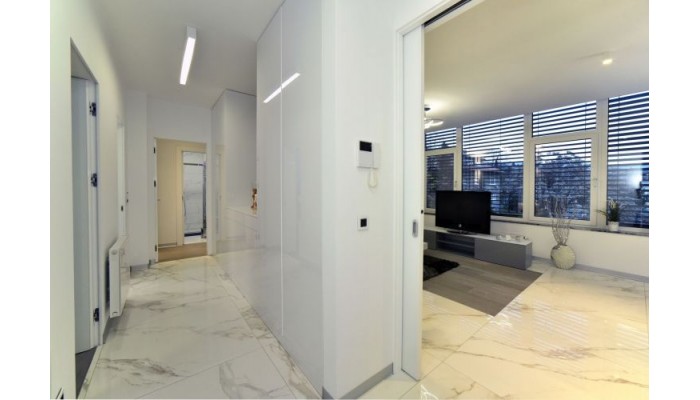 Apartment Luxury 4u poza 7