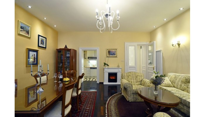 Apartment Luxury Residence Center poza 10