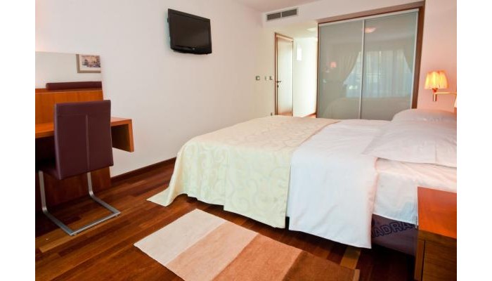 Hotel Croatia poza 2