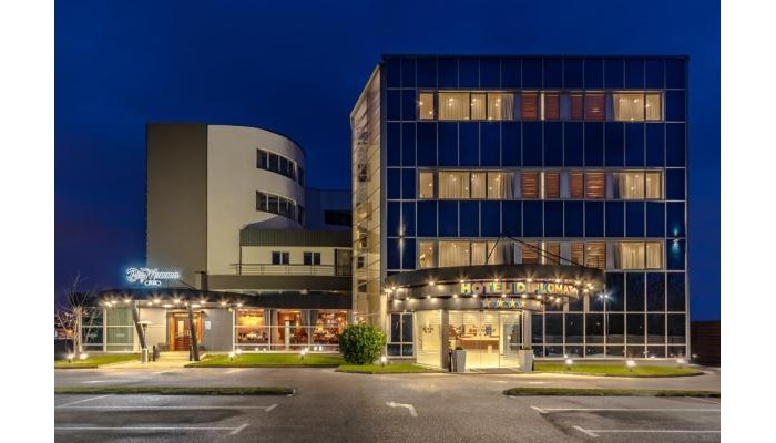 Hotel Diplomat poza 0