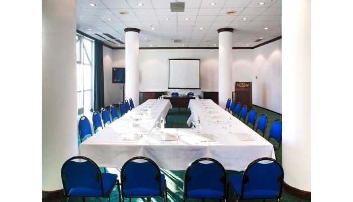 Hotel Holiday poza 4