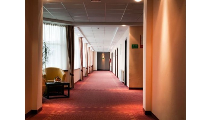 Hotel Holiday poza 3