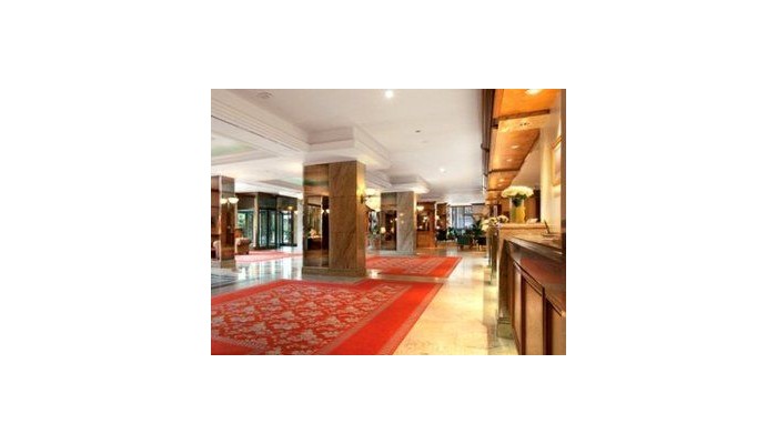 Hotel Westin Zagreb poza 8