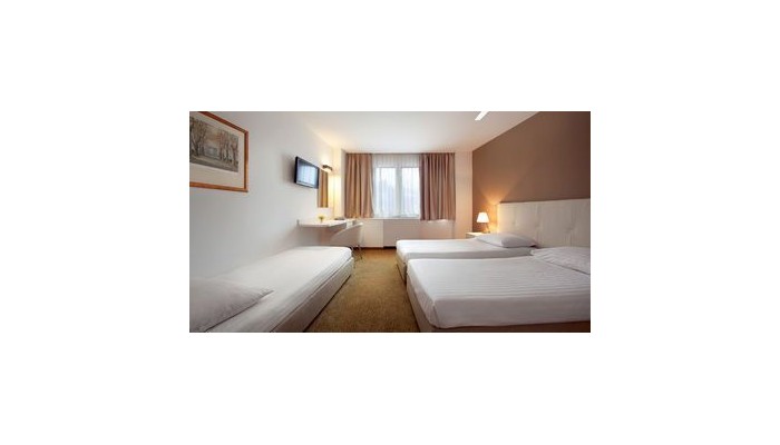 Jadran Hotel Zagreb poza 7