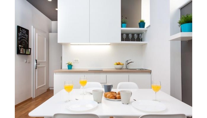Loox Serviced Apartments Hatzova poza 3