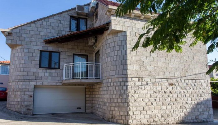 Hotel J&j Bed & Breakfast poza 0